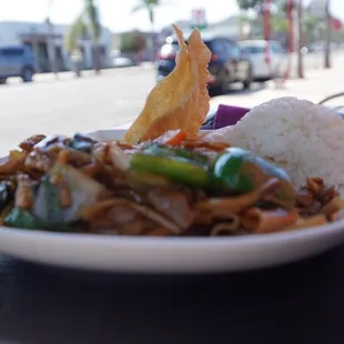 Spicy Fried Noodle Lunch