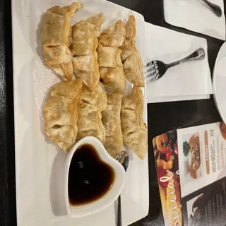 8 Pieces Fried Gyoza