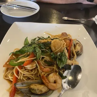 Spicy Spaghetti Seafood