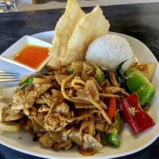 Spicy Fried Noodle Lunch