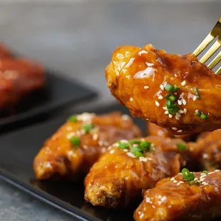 Miyaki Fried chicken (spicy or soy garlic sauce)