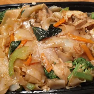 Drunken Noodles with chicken