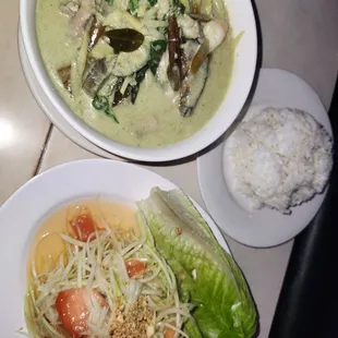 Green Curry and Appetizer