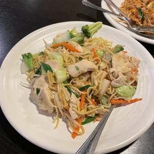 Chicken Chow Mein