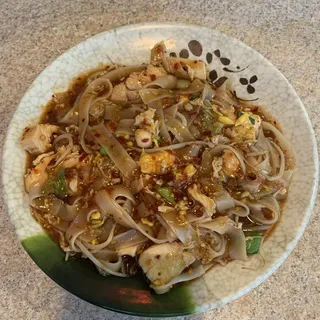 58. Pad Gai Noodle