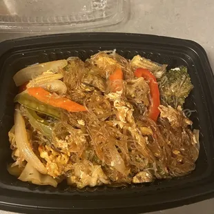 Pad Woon Sen Noodle Lunch