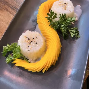 Sweet sticky with mango