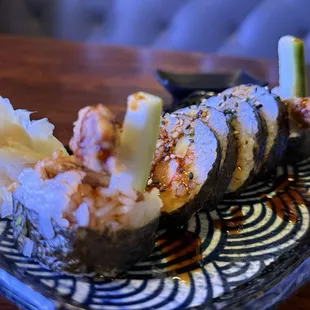 Spider roll. OK. Good not great.