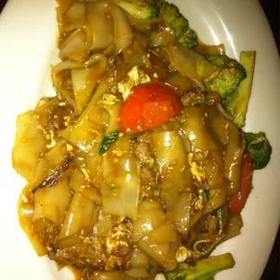 Drunken noodles (good)