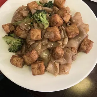 Pad See Eaw with tofu and no egg