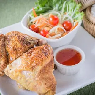 SP5. Gai Yang Som Tum