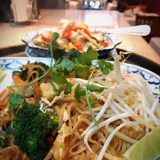 Vegetarian Pad Thai