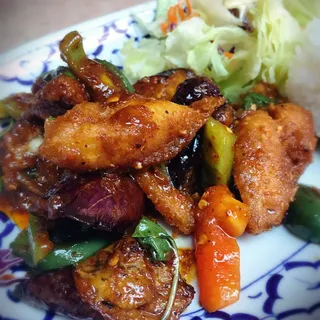 Pad Phed Cat Fish Lunch