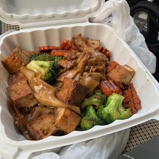 Pad See Ewe Tofu to go. Delicious!
