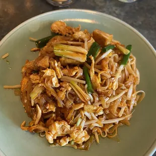 Chicken pad Thai