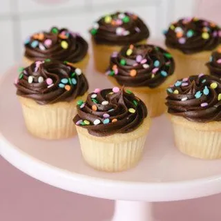 Old-Fashioned Birthday Cake*