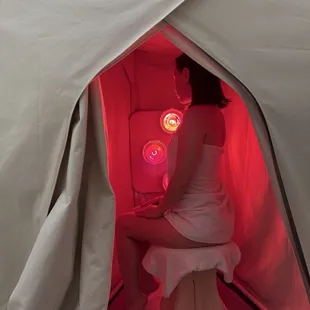 Infrared light sauna