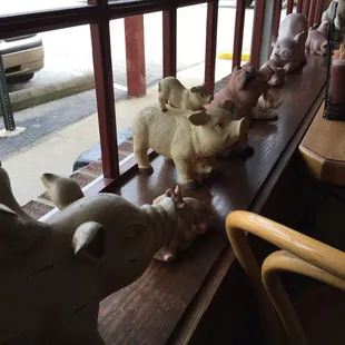 sushi and sashimi, interior