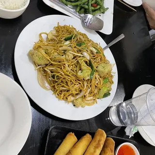 Vegetable Chow Mein