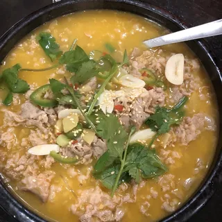 Thin Beef in Golden Broth