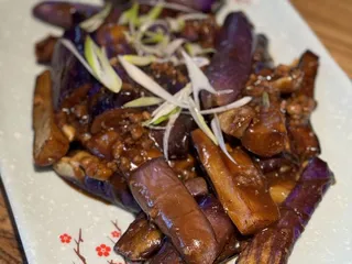 East Wall Chinese Cuisine