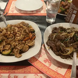 Cashew Chicken and Mongolian Beef Entree