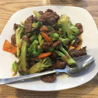 BF1. Beef & Broccoli