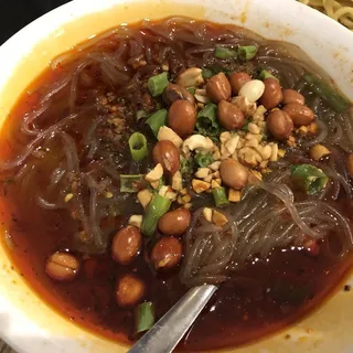 AP8. Hot & sour rice noodle