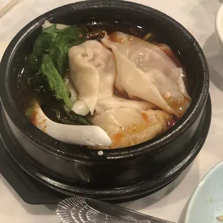 100. Pork Wonton in Spicy