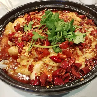 32. Fish Fillet and Chinese Cabbage in Hot Chili Sauce