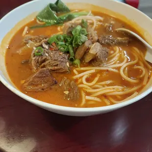 Shredded Pork Noodle Soup