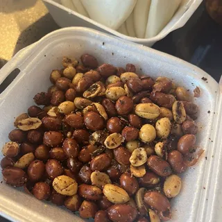 SWEET BUT SPICY PEANUTS