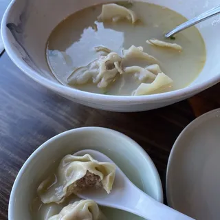 Wonton in Chicken Broth
