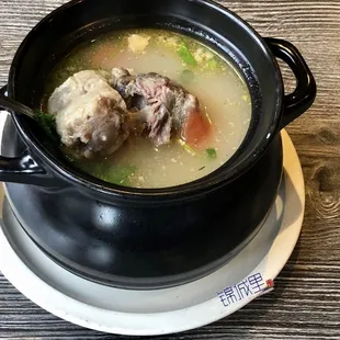 #Oxtail Tomato Soup 番茄牛尾汤