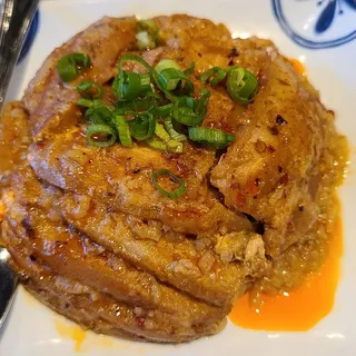 Steamed Pork with Rice Flour