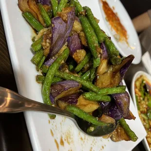 Eggplant and green beans - no meat