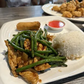 String Bean Chicken Lunch ()
