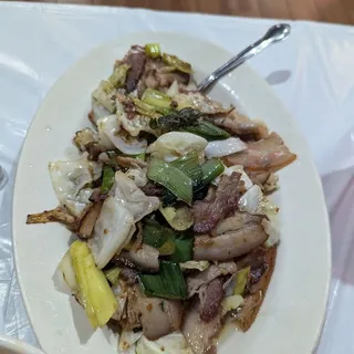 K1. Smoked Pork with Garlic Leek