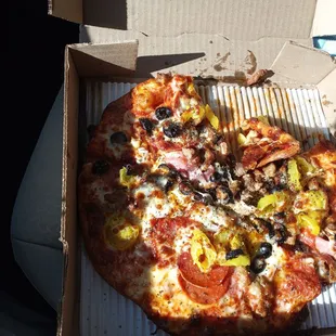 Thin crust ultimate Supreme
