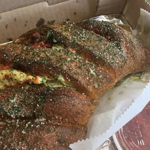 the inside of a pizza box