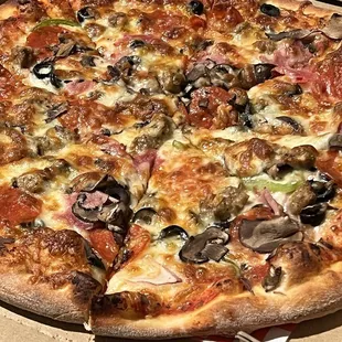 Sicili's Supreme Pizza