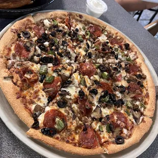 Thin crust supreme