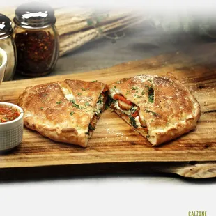 Create your own Calzone