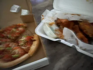 All Nite Pizza, Wings and Subs