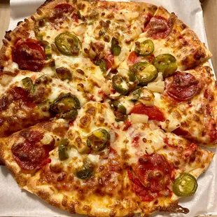 Medium Pepperoni, Pineapple, and Jalapeño
