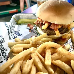 Mac and Cheese Burger