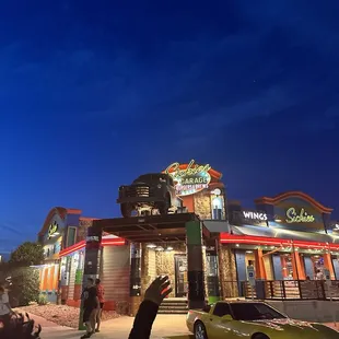 First time at Sickies Garage...stay tuned