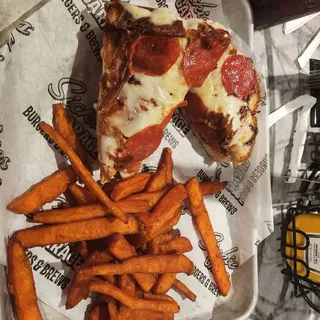 Pepperoni Pizza Burger