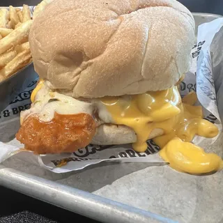 Buffalo Chicken Mac & Cheese