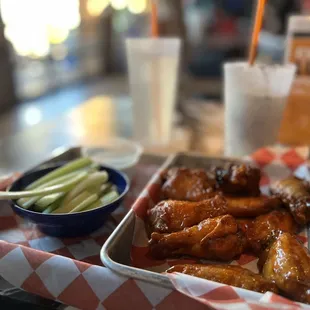 10 traditional Wings in Buffalo